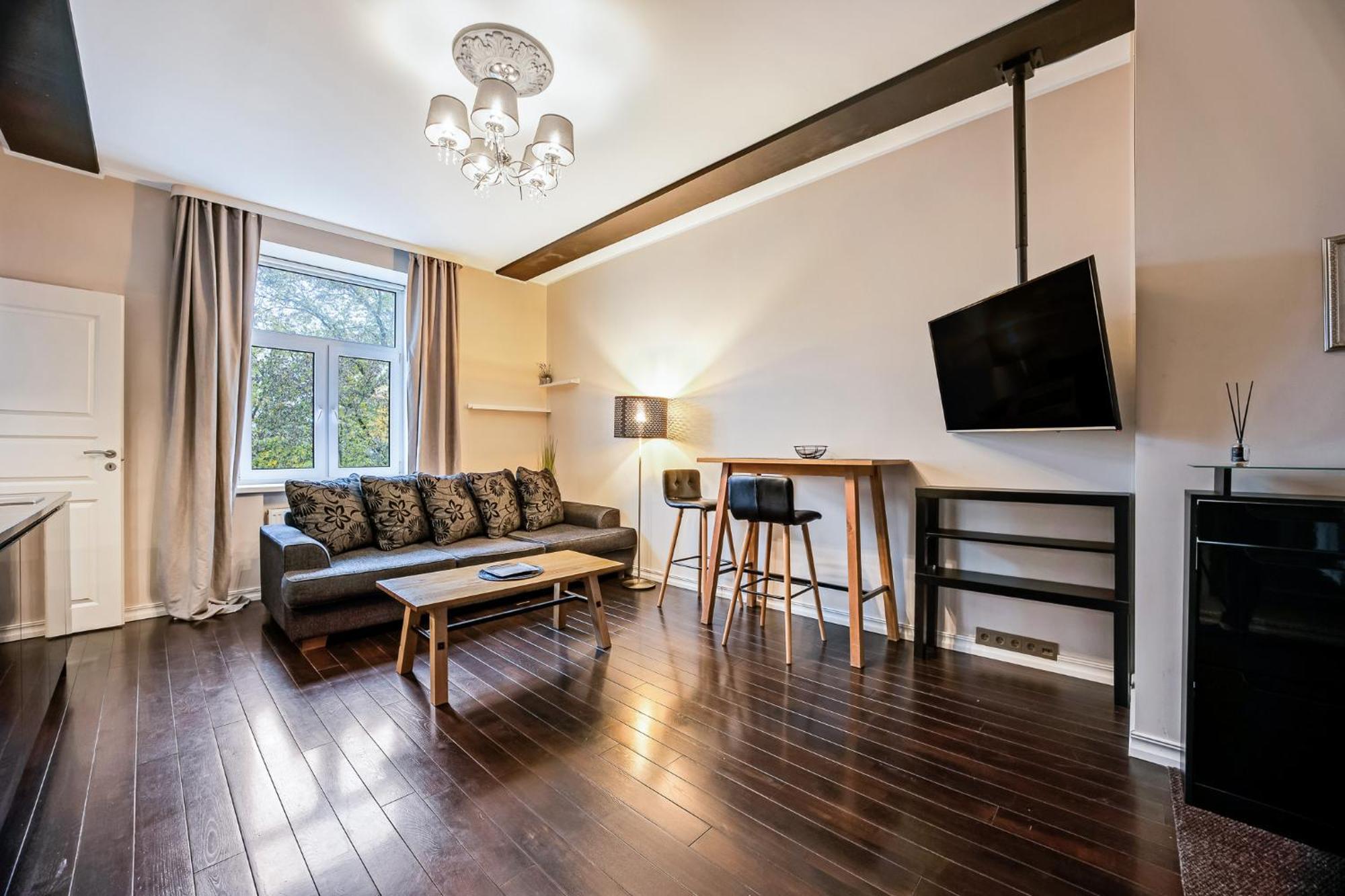 Luxury Apartment In The Heart Of Талин Екстериор снимка